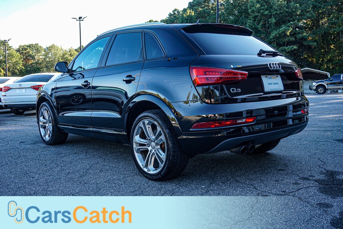 CARSCATCH  - Used vehicle - SUV AUDI Q3 2018