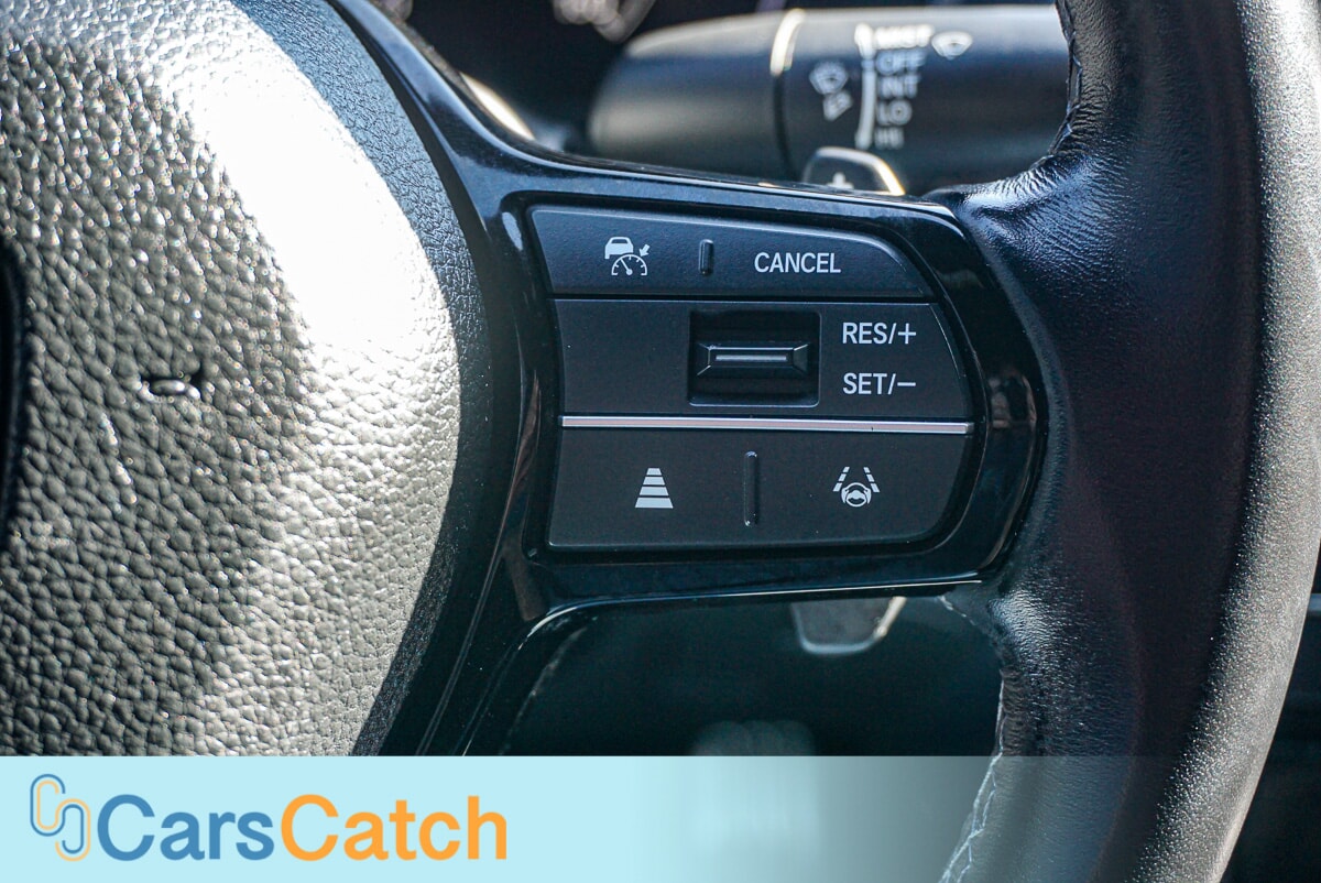 CARSCATCH  - Used vehicle - SEDAN HONDA CIVIC 2023