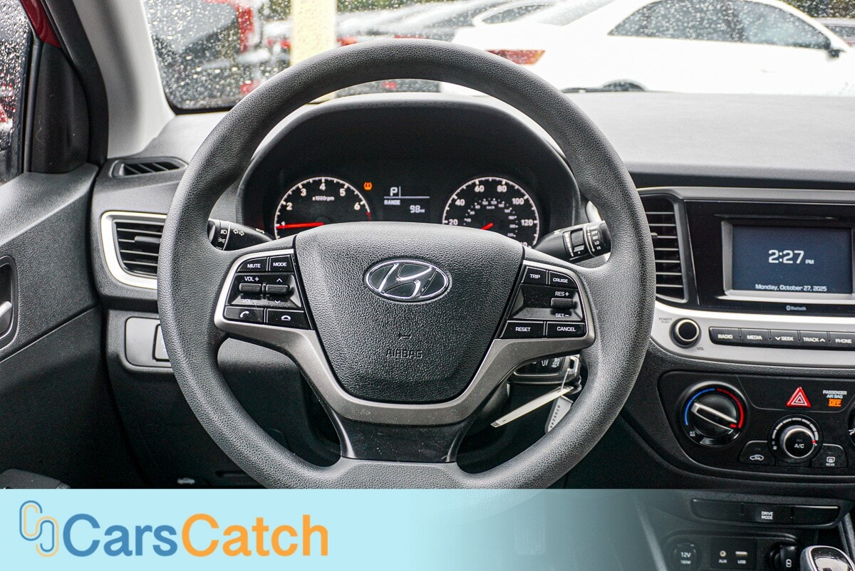 CARSCATCH  - Used vehicle - SEDAN HYUNDAI ACCENT 2021
