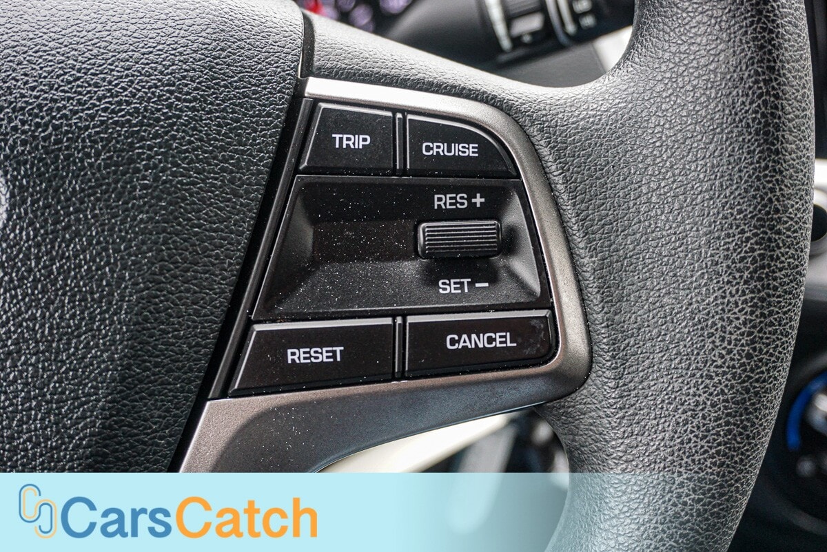 CARSCATCH  - Used vehicle - SEDAN HYUNDAI ACCENT 2021