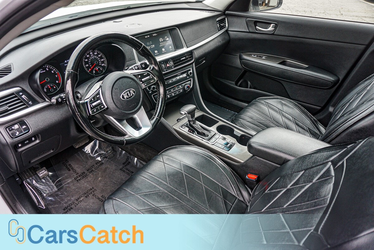 CARSCATCH  - Used vehicle - SEDAN KIA OPTIMA 2020