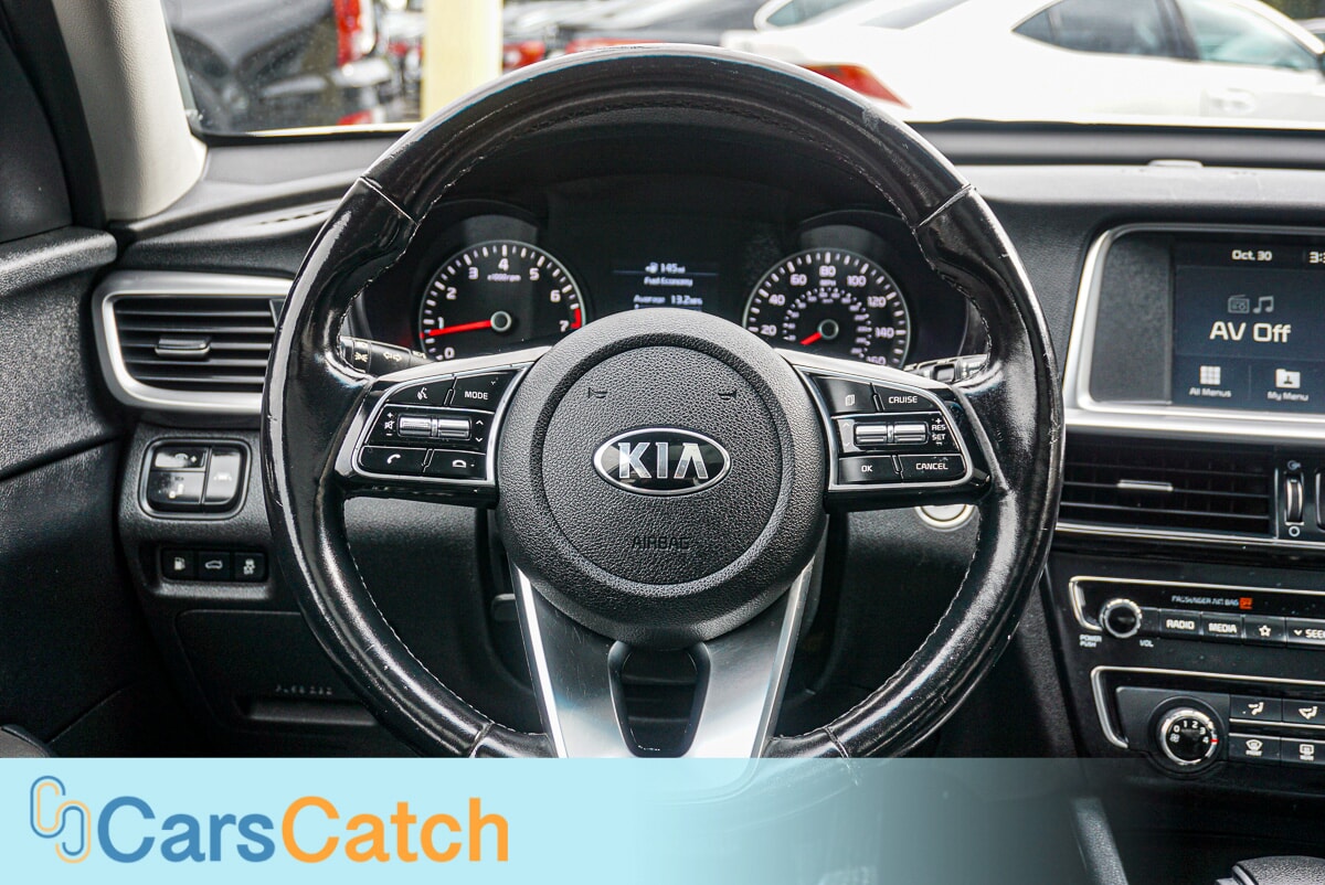 CARSCATCH  - Used vehicle - SEDAN KIA OPTIMA 2020