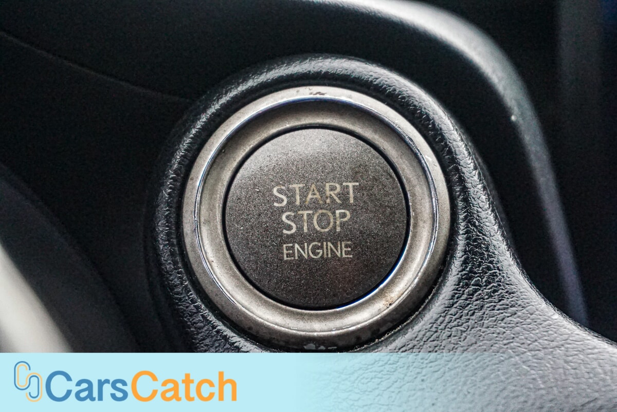 CARSCATCH  - Used vehicle - SEDAN LEXUS IS 2017