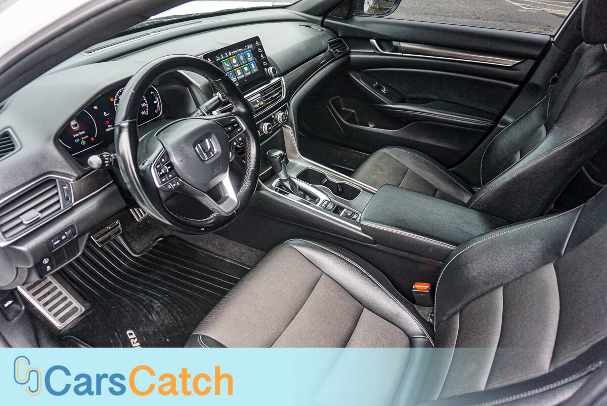 CARSCATCH  - Used vehicle - SEDAN HONDA ACCORD 2022