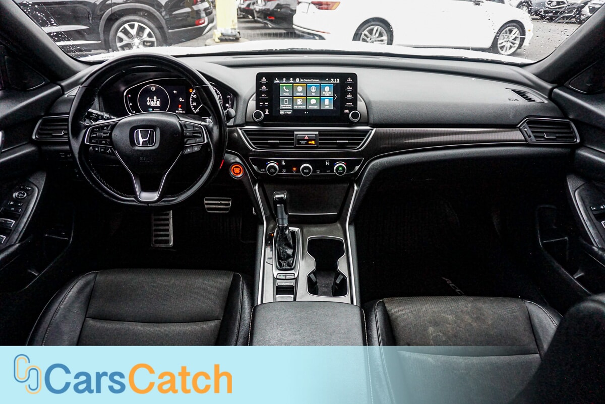CARSCATCH  - Used vehicle - SEDAN HONDA ACCORD 2022