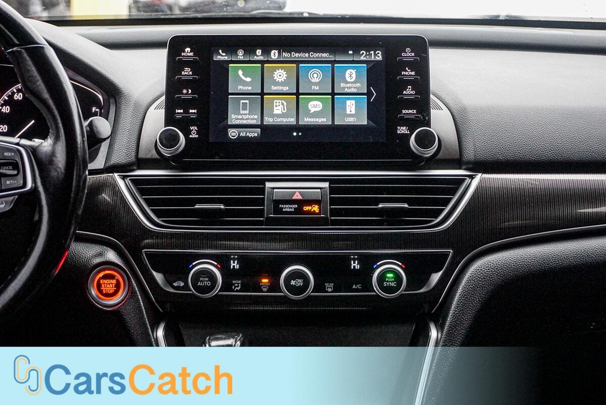 CARSCATCH  - Used vehicle - SEDAN HONDA ACCORD 2022