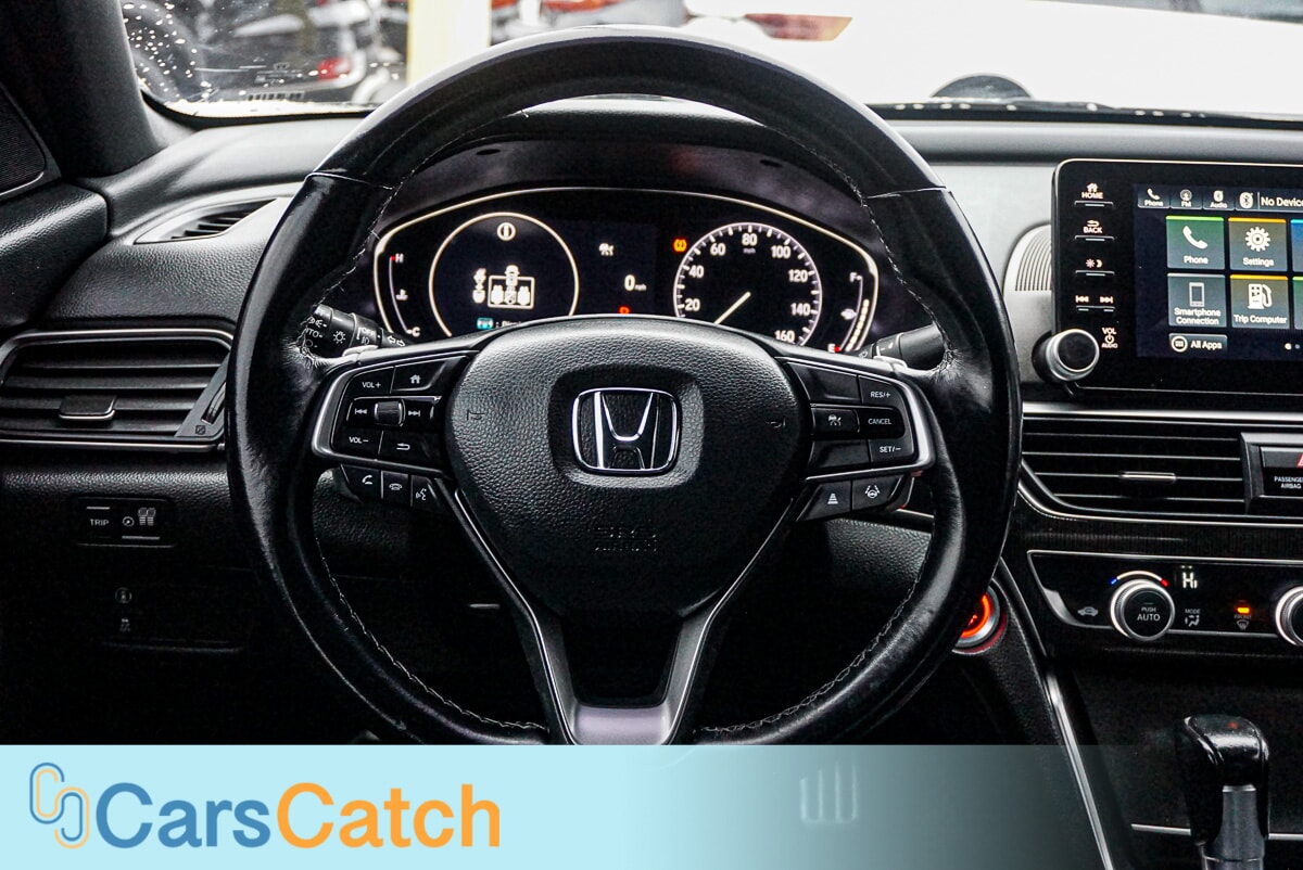 CARSCATCH  - Used vehicle - SEDAN HONDA ACCORD 2022