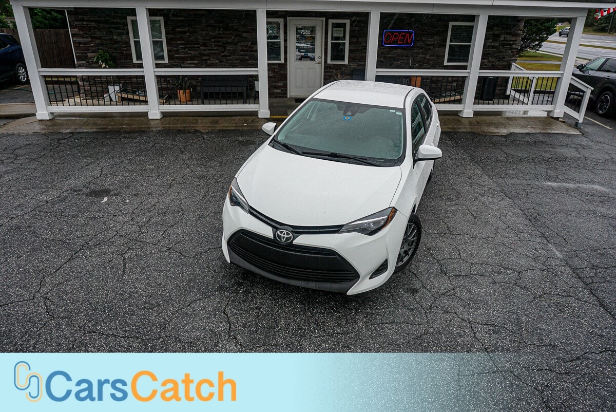 CARSCATCH  - Used vehicle - SEDAN TOYOTA COROLLA 2018