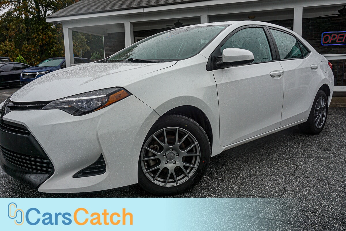 CARSCATCH  - Used vehicle - SEDAN TOYOTA COROLLA 2018