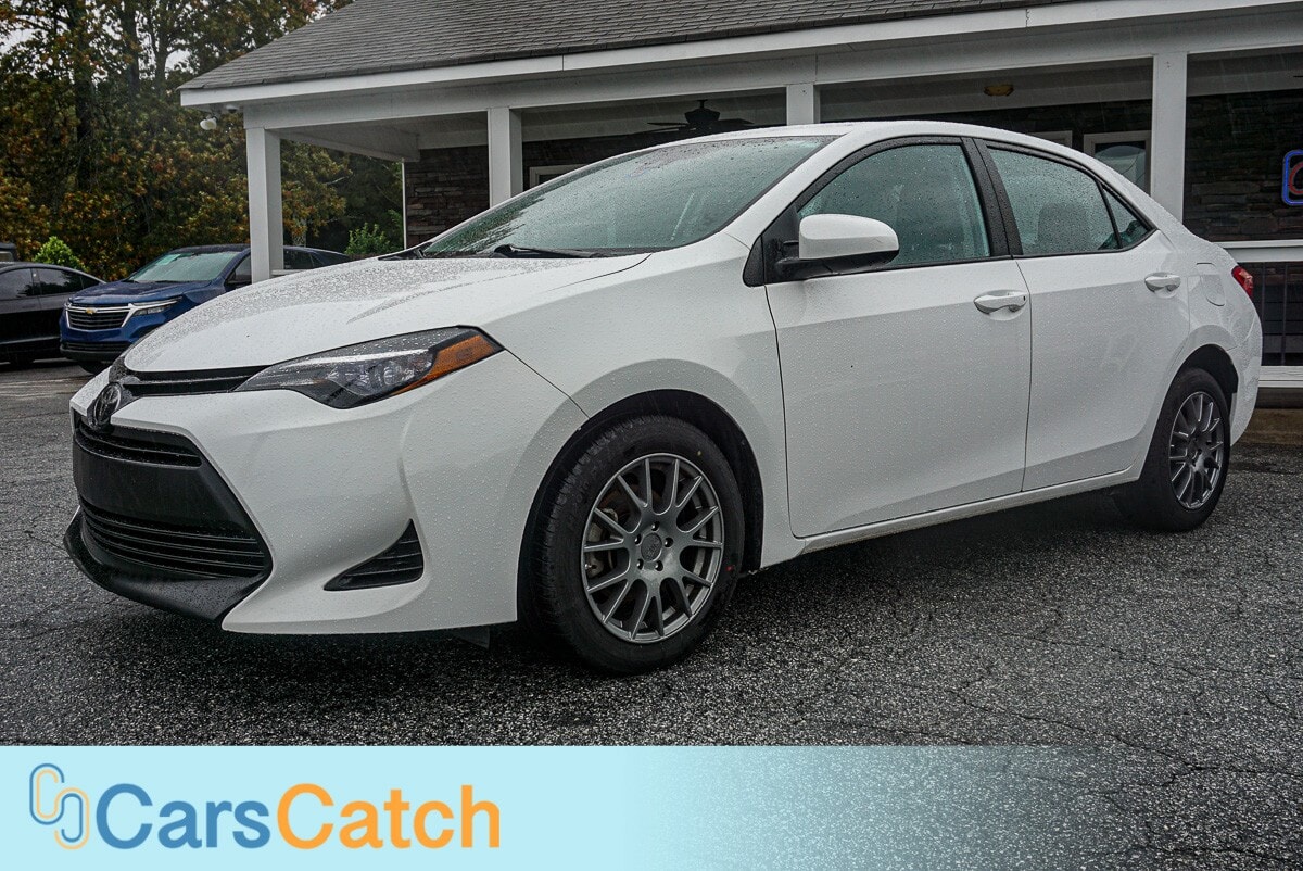 CARSCATCH  - Used vehicle - SEDAN TOYOTA COROLLA 2018
