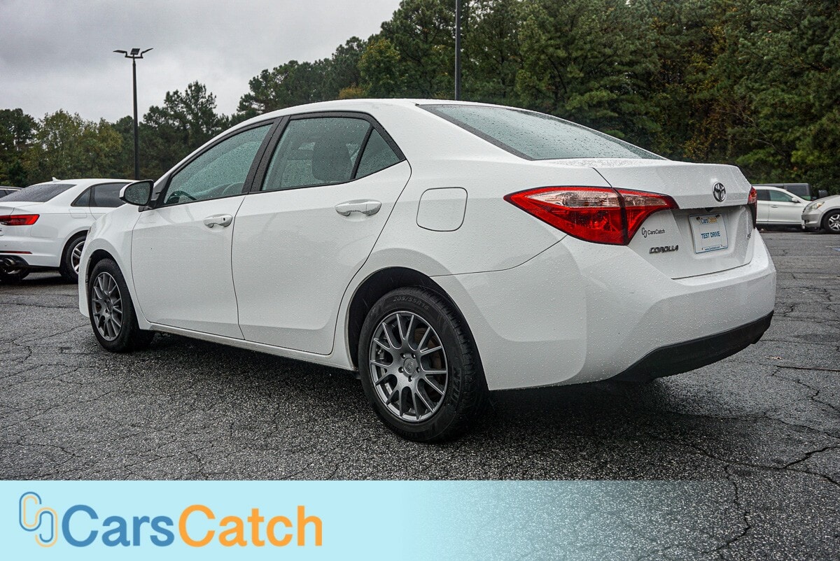 CARSCATCH  - Used vehicle - SEDAN TOYOTA COROLLA 2018