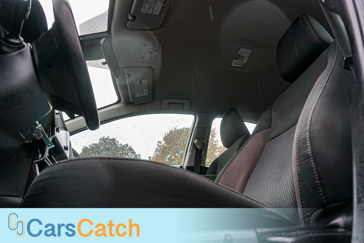 CARSCATCH  - Used vehicle - SEDAN TOYOTA COROLLA 2018