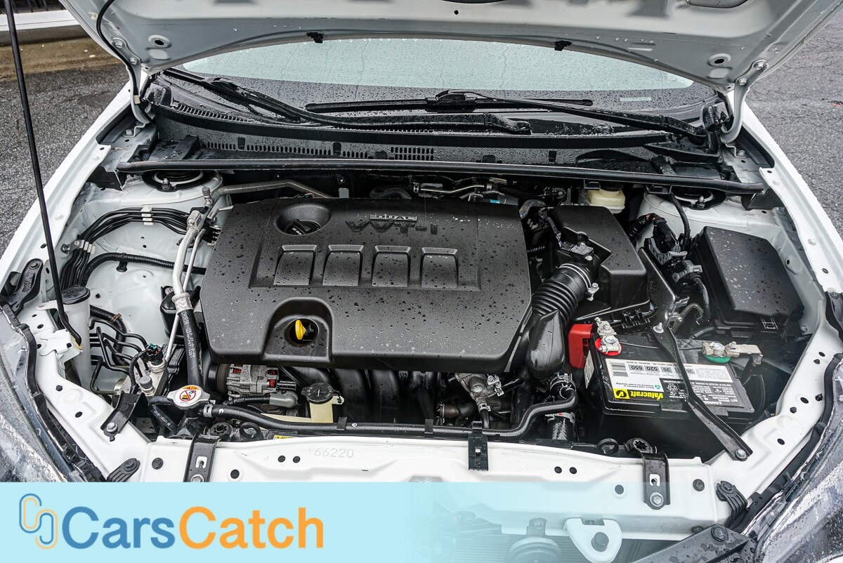 CARSCATCH  - Used vehicle - SEDAN TOYOTA COROLLA 2018