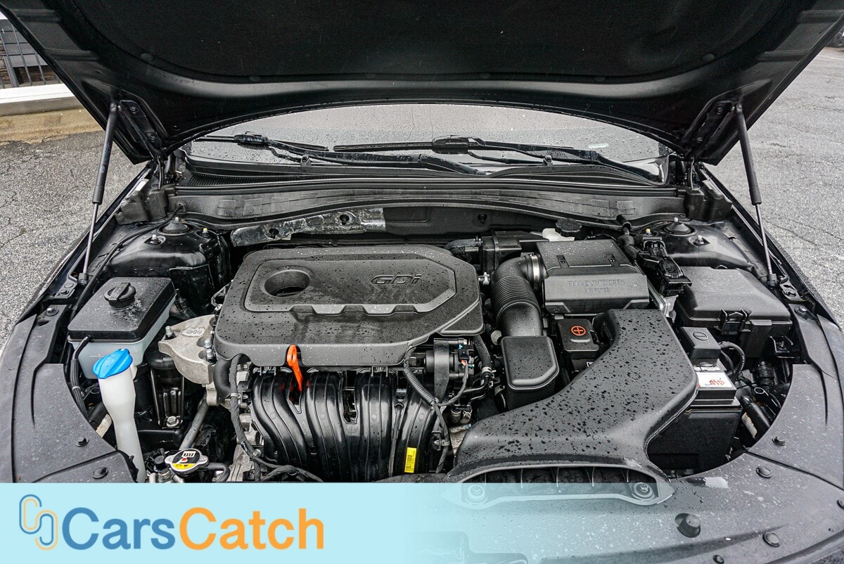 CARSCATCH  - Used vehicle - SEDAN KIA OPTIMA 2019