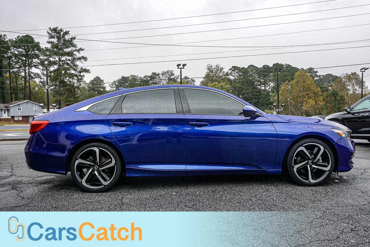 CARSCATCH  - Used vehicle - SEDAN HONDA ACCORD 2020