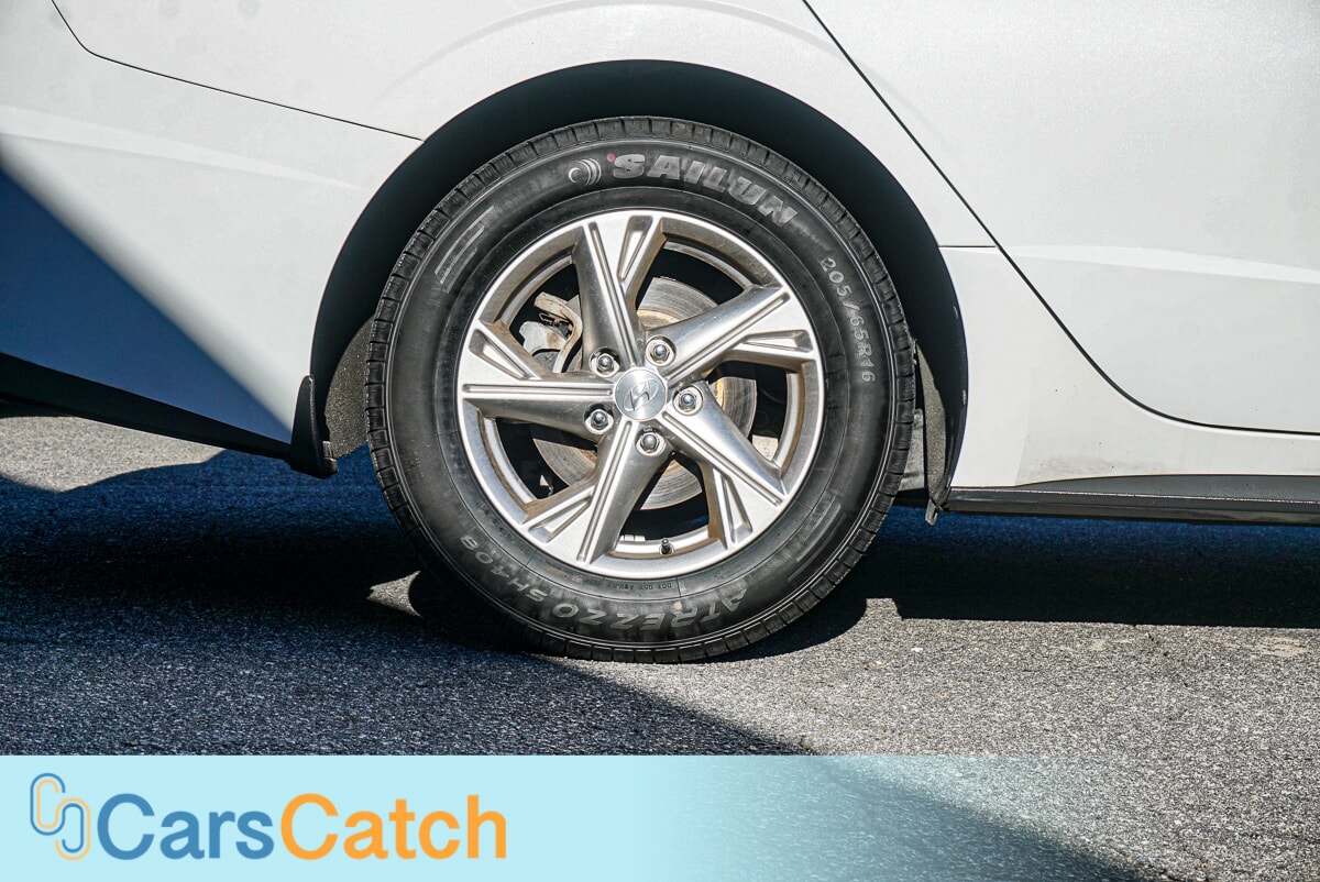 CARSCATCH - Used vehicle - SEDAN HYUNDAI SONATA 2022