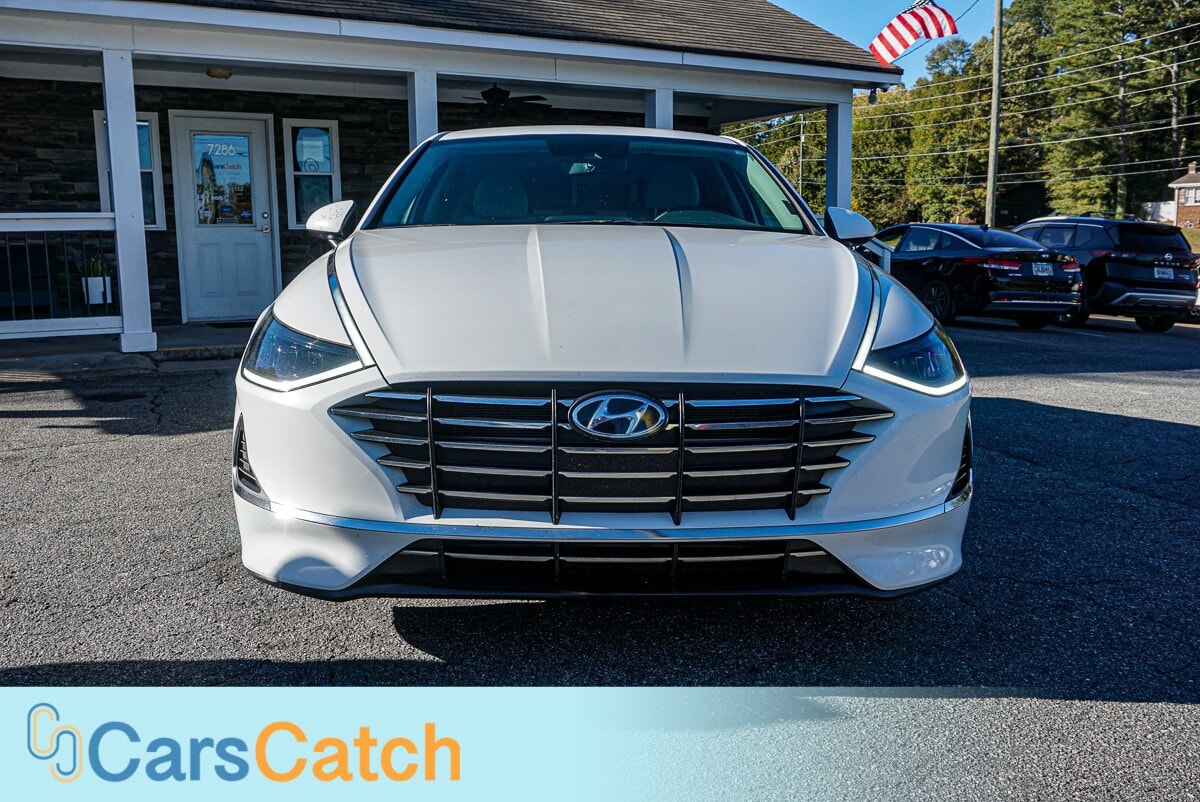 CARSCATCH - Used vehicle - SEDAN HYUNDAI SONATA 2022
