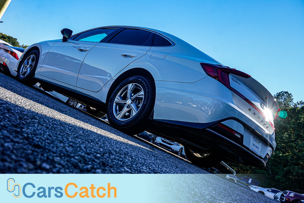 CARSCATCH - Used vehicle - SEDAN HYUNDAI SONATA 2022