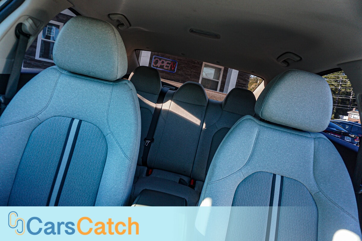 CARSCATCH - Used vehicle - SEDAN HYUNDAI SONATA 2022