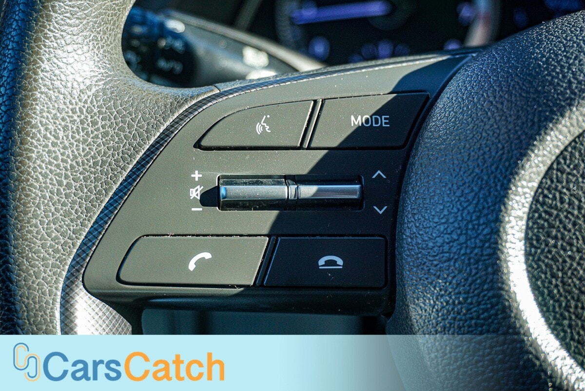 CARSCATCH - Used vehicle - SEDAN HYUNDAI SONATA 2022