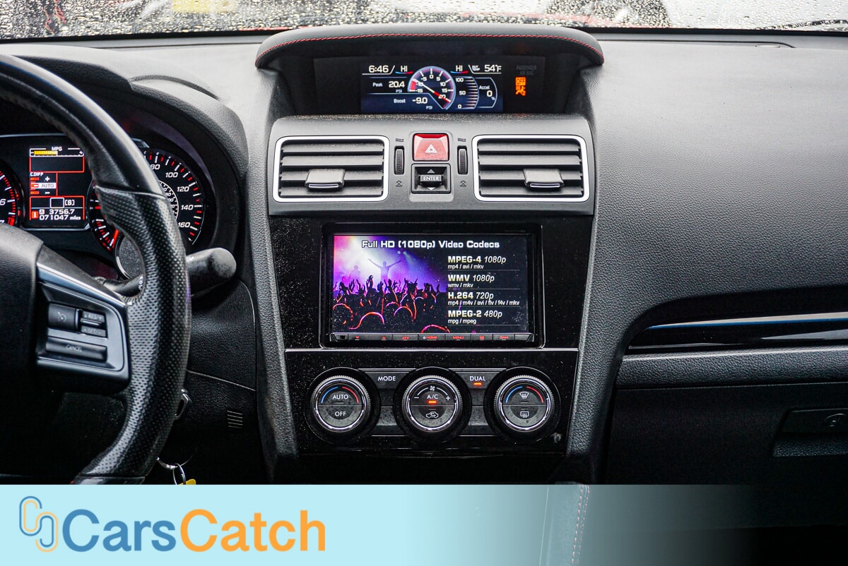 CARSCATCH  - Used vehicle - SEDAN SUBARU WRX 2018