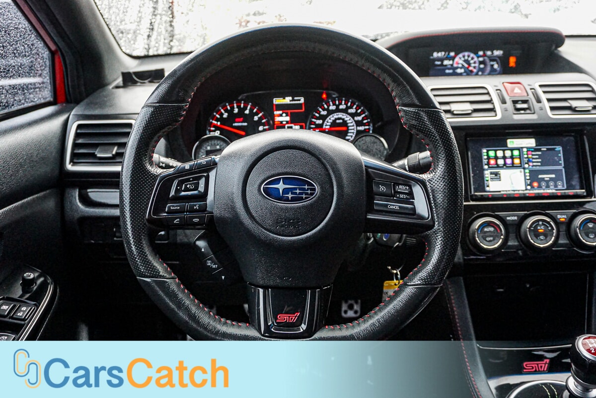 CARSCATCH  - Used vehicle - SEDAN SUBARU WRX 2018