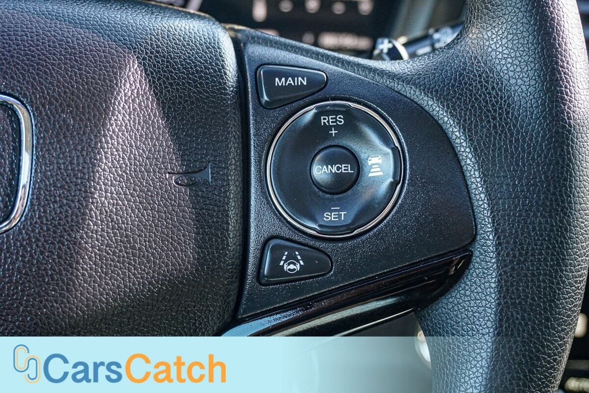 CARSCATCH - Used vehicle - SUV HONDA HR-V 2021