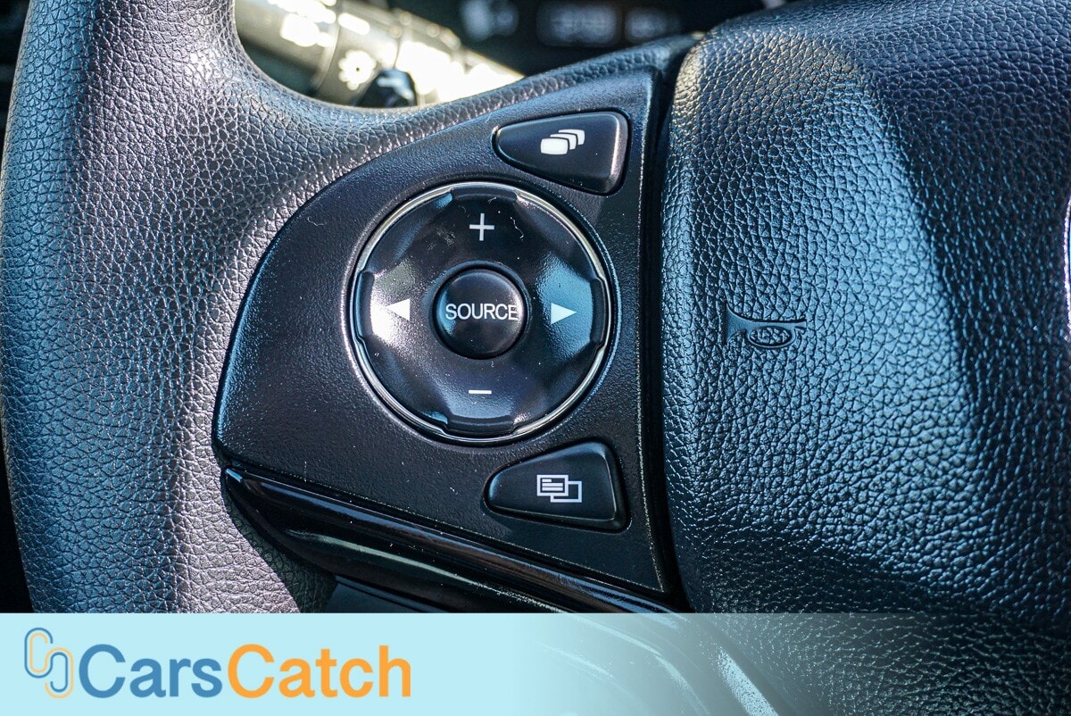 CARSCATCH - Used vehicle - SUV HONDA HR-V 2021