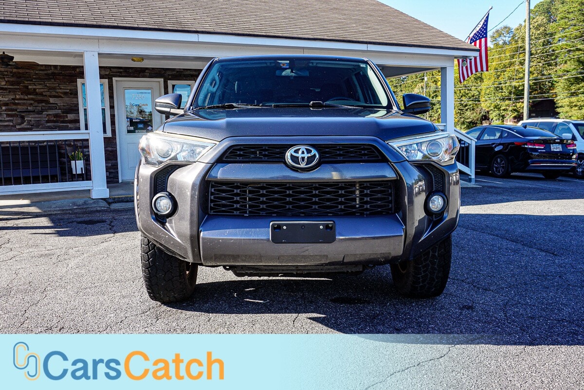 CARSCATCH - Used vehicle - SUV TOYOTA 4RUNNER 2016