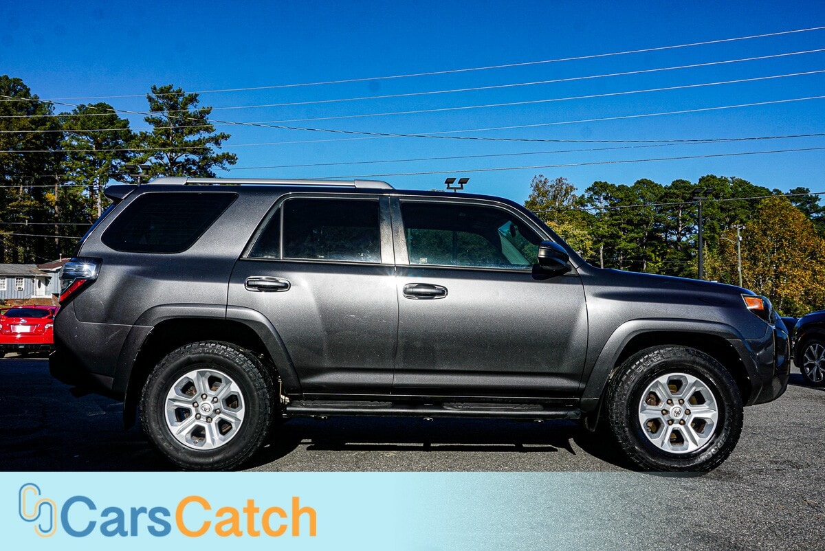 CARSCATCH - Used vehicle - SUV TOYOTA 4RUNNER 2016