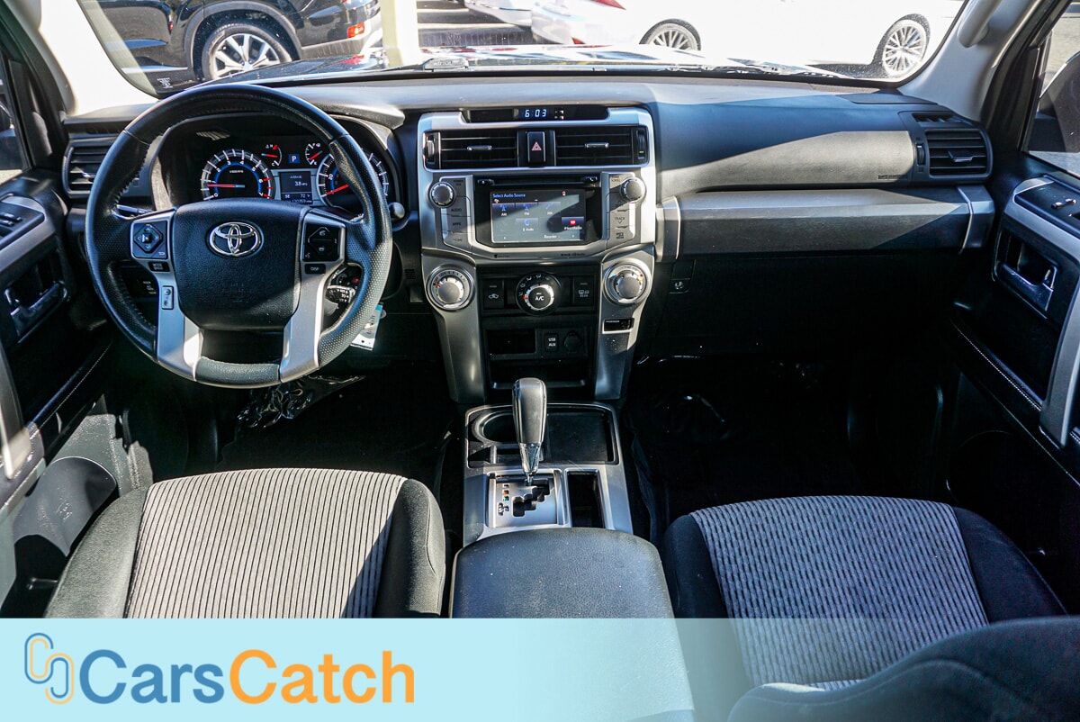CARSCATCH - Used vehicle - SUV TOYOTA 4RUNNER 2016