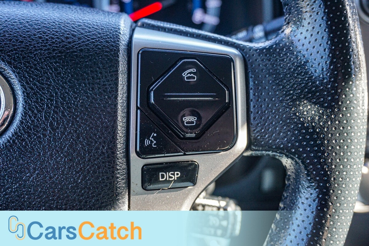 CARSCATCH - Used vehicle - SUV TOYOTA 4RUNNER 2016