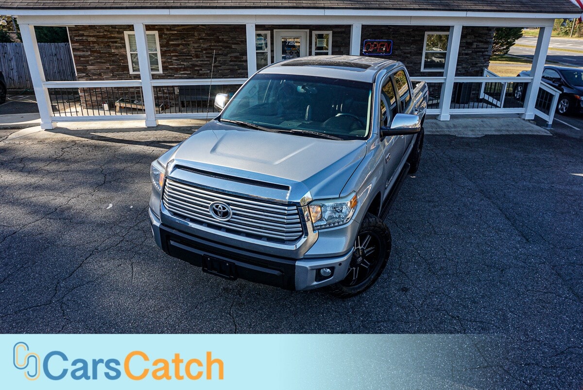 CARSCATCH - Used vehicle - TRUCK TOYOTA TUNDRA 4WD 2015