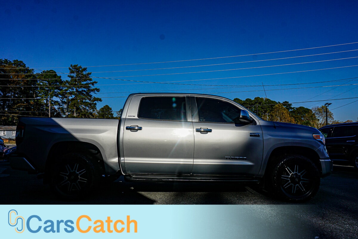 CARSCATCH - Used vehicle - TRUCK TOYOTA TUNDRA 4WD 2015