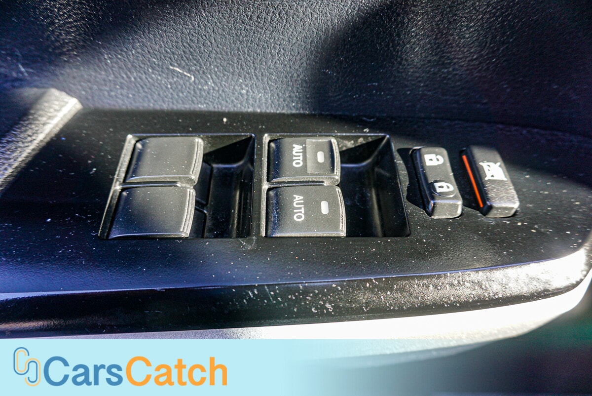 CARSCATCH - Used vehicle - TRUCK TOYOTA TUNDRA 4WD 2015