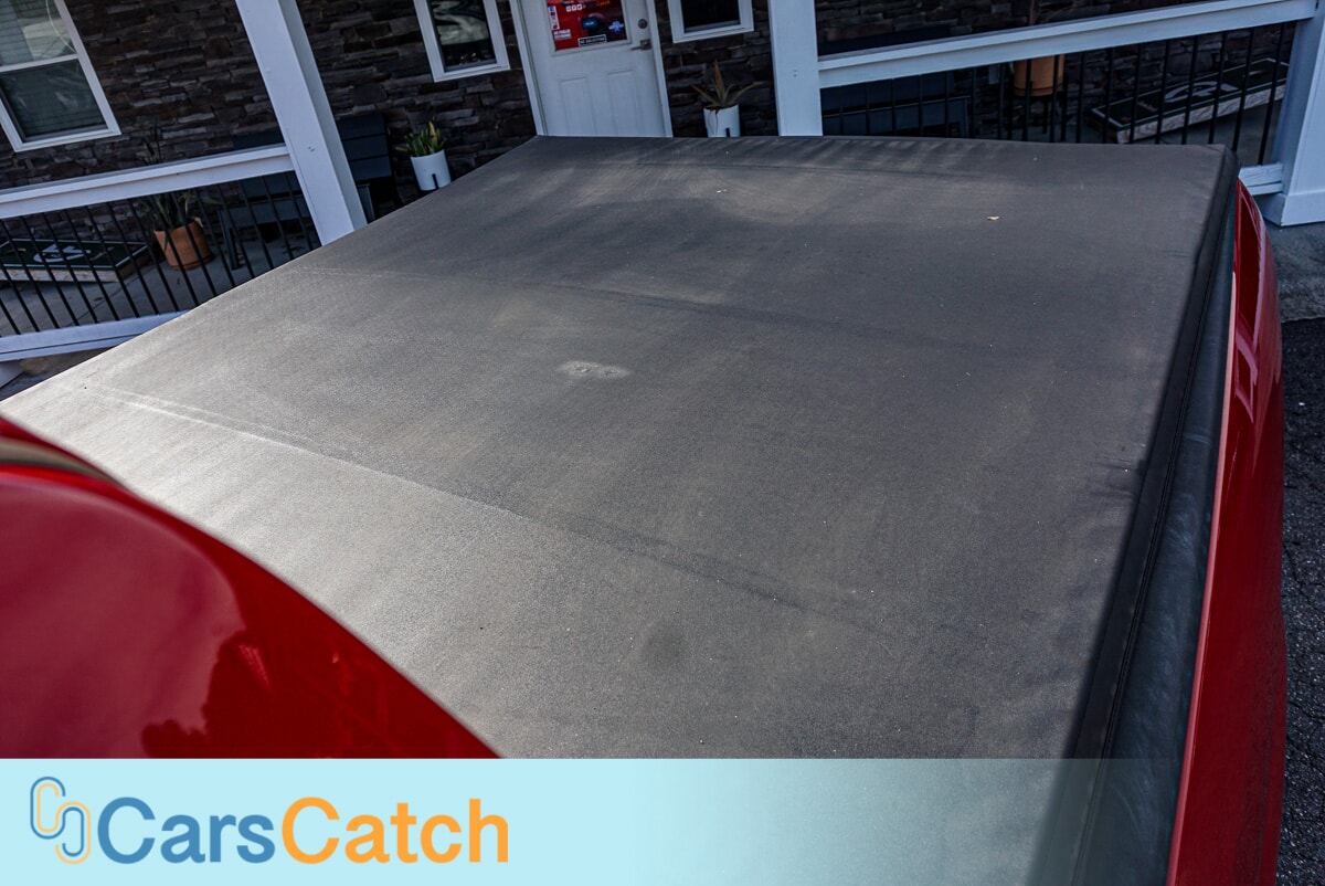 CARSCATCH  - Used vehicle - TRUCK RAM 1500 2018