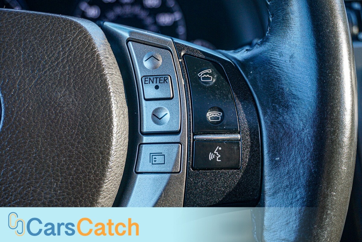 CARSCATCH - Used vehicle - SUV LEXUS RX 350 2015