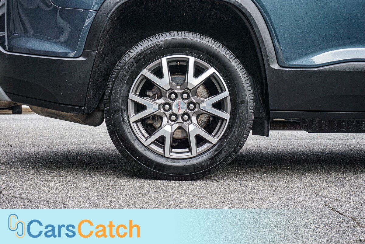 CARSCATCH - Used vehicle - SUV GMC ACADIA 2020