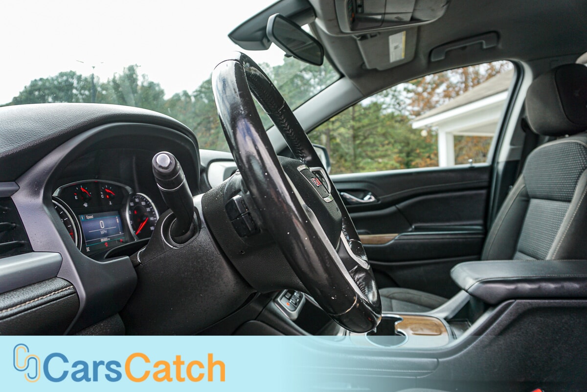 CARSCATCH - Used vehicle - SUV GMC ACADIA 2020