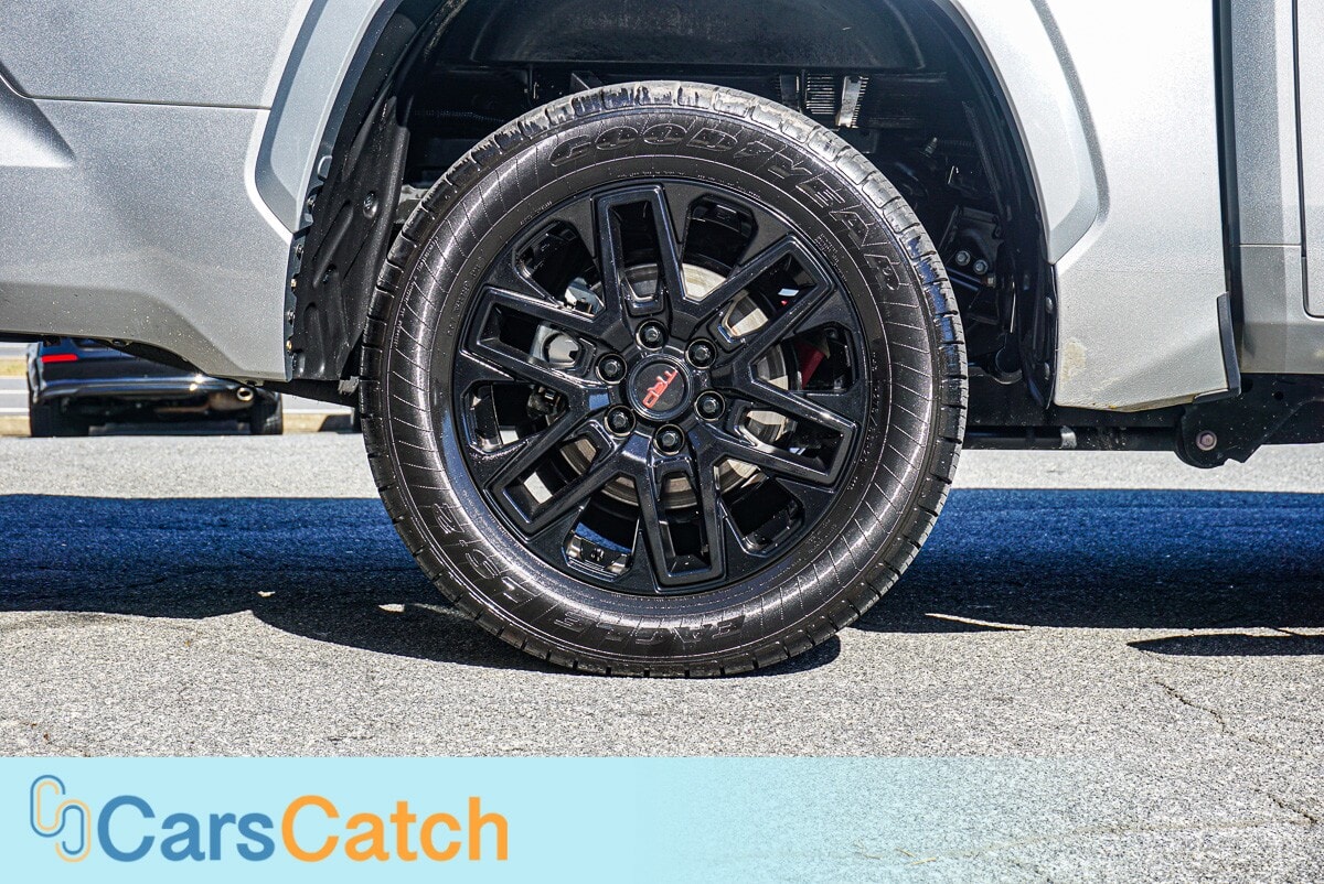 CARSCATCH - Used vehicle - TRUCK TOYOTA TUNDRA 4WD 2022