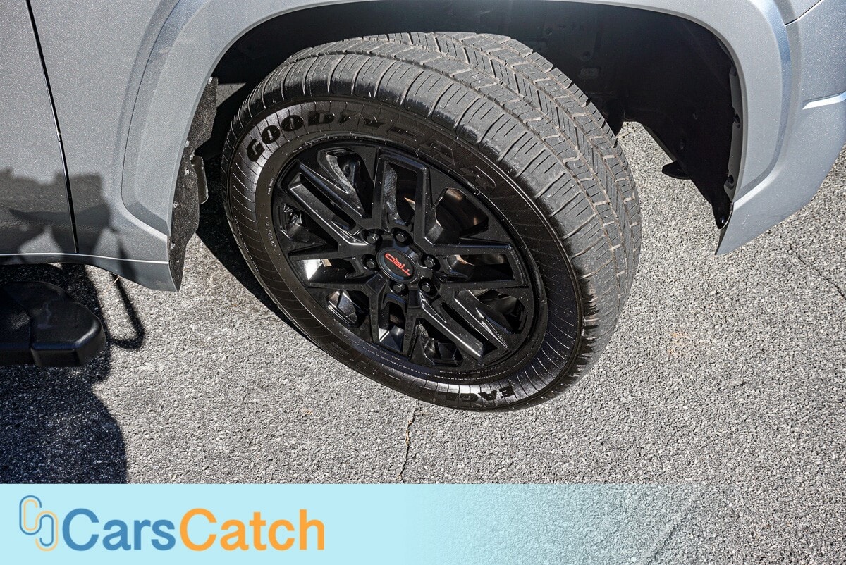 CARSCATCH - Used vehicle - TRUCK TOYOTA TUNDRA 4WD 2022