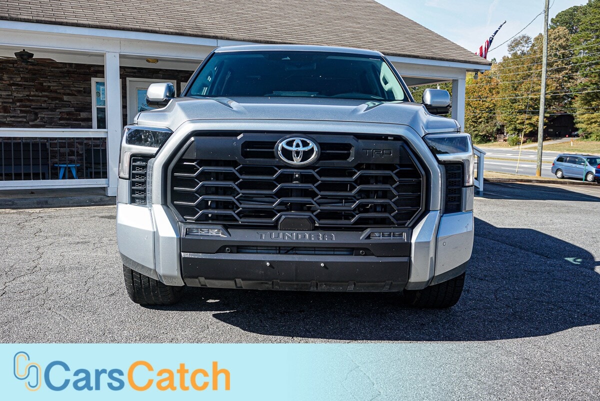 CARSCATCH - Used vehicle - TRUCK TOYOTA TUNDRA 4WD 2022