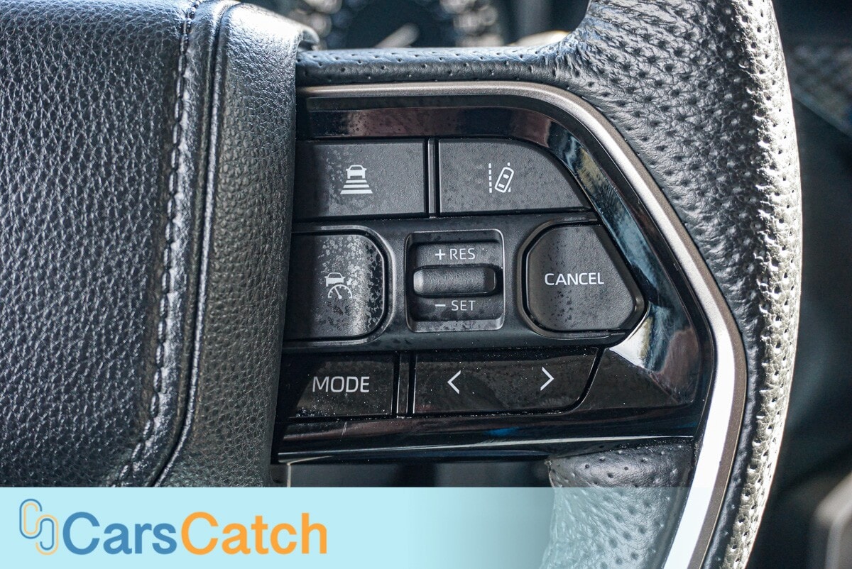 CARSCATCH - Used vehicle - TRUCK TOYOTA TUNDRA 4WD 2022