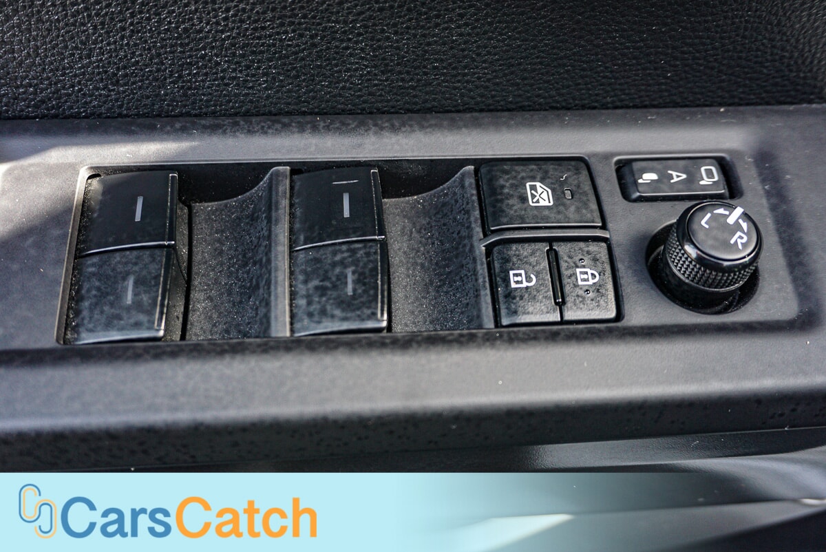 CARSCATCH - Used vehicle - TRUCK TOYOTA TUNDRA 4WD 2022