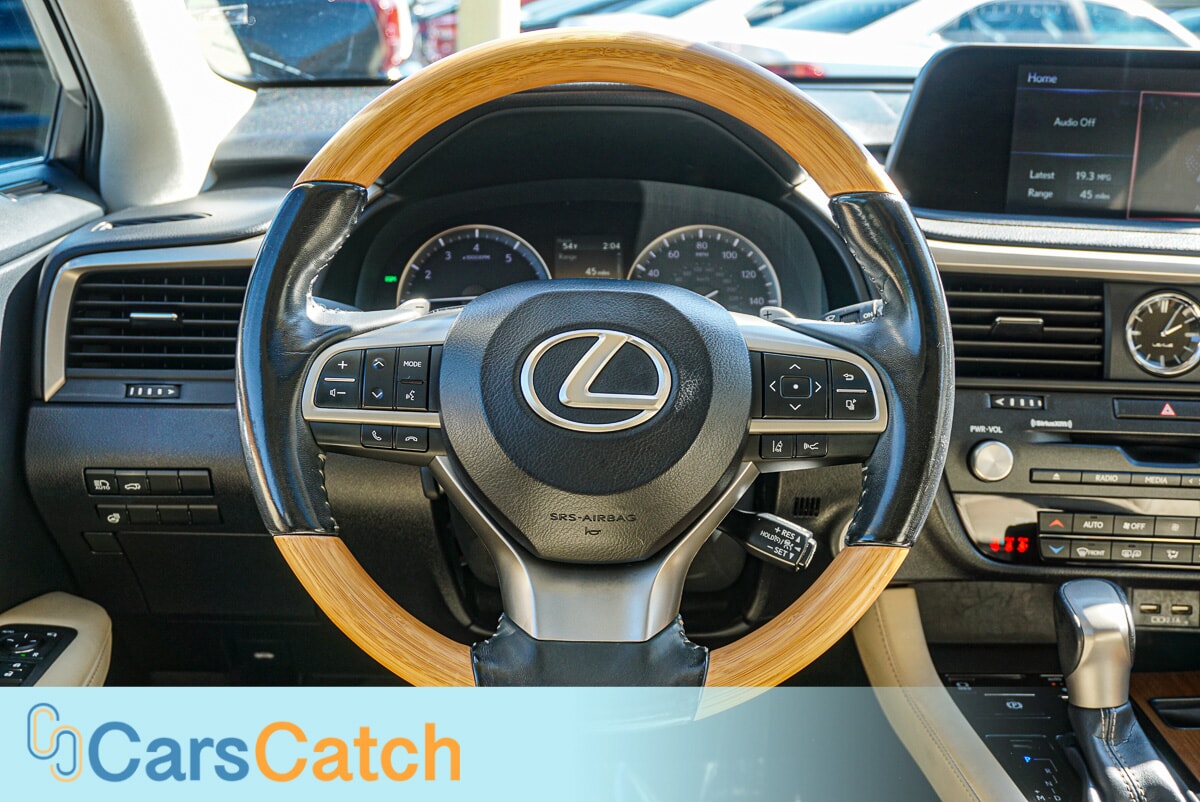 CARSCATCH - Used vehicle - SUV LEXUS RX 2021