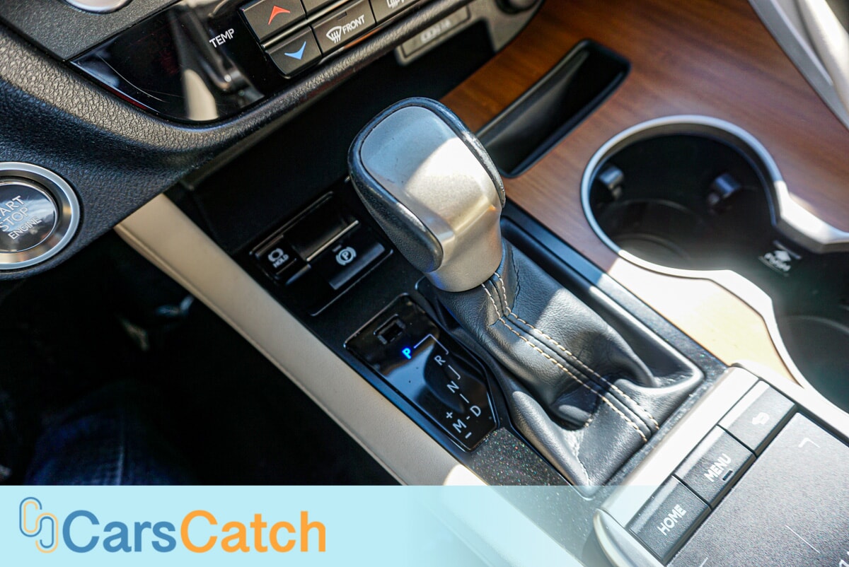 CARSCATCH - Used vehicle - SUV LEXUS RX 2021