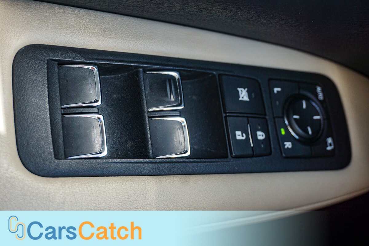 CARSCATCH - Used vehicle - SUV LEXUS RX 2021