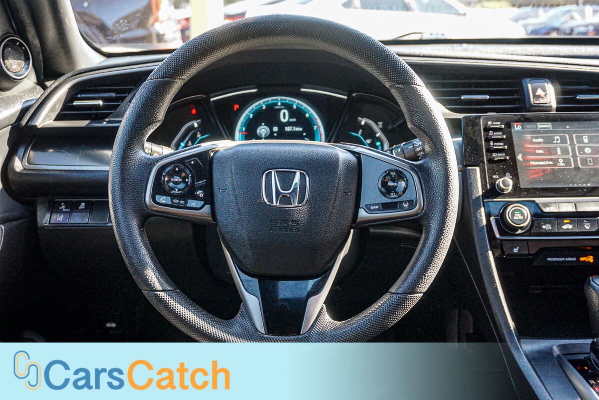CARSCATCH - Used vehicle - SEDAN HONDA CIVIC HATCHBACK 2019