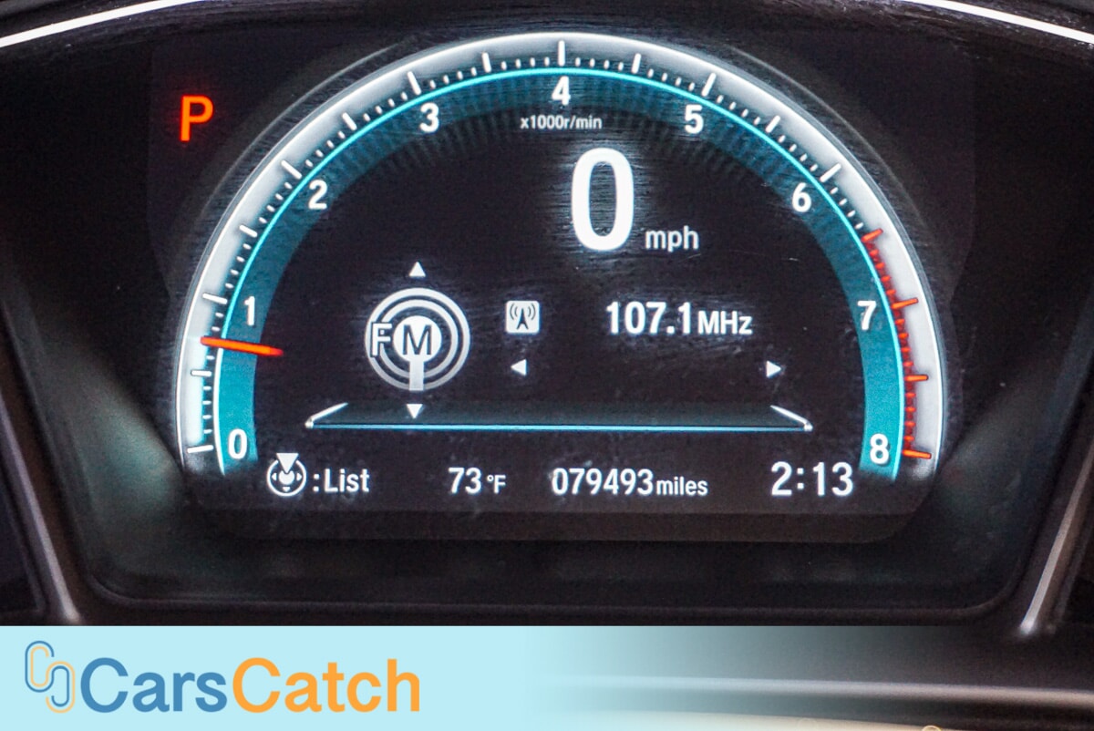 CARSCATCH - Used vehicle - SEDAN HONDA CIVIC HATCHBACK 2019