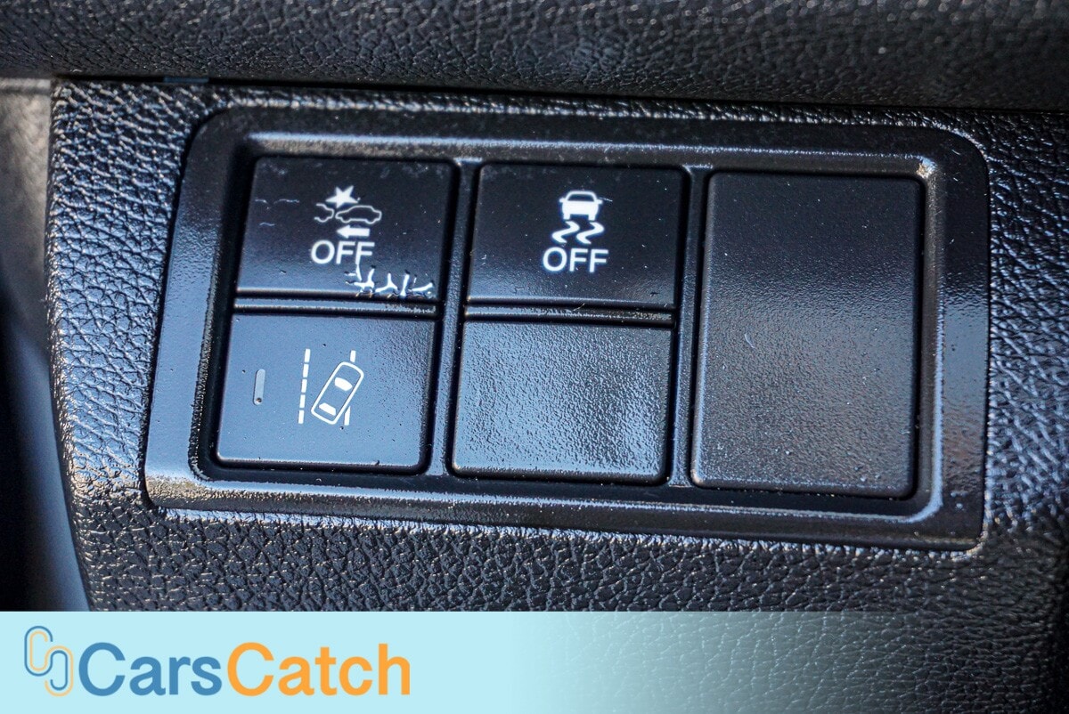 CARSCATCH - Used vehicle - SEDAN HONDA CIVIC HATCHBACK 2019